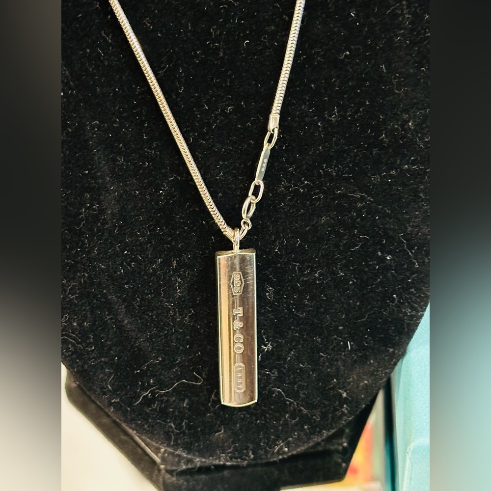 🔥 Tiffany & Co. Necklace 925 Sterling Silver w/ Box Size 18” - Picture 5 of 10